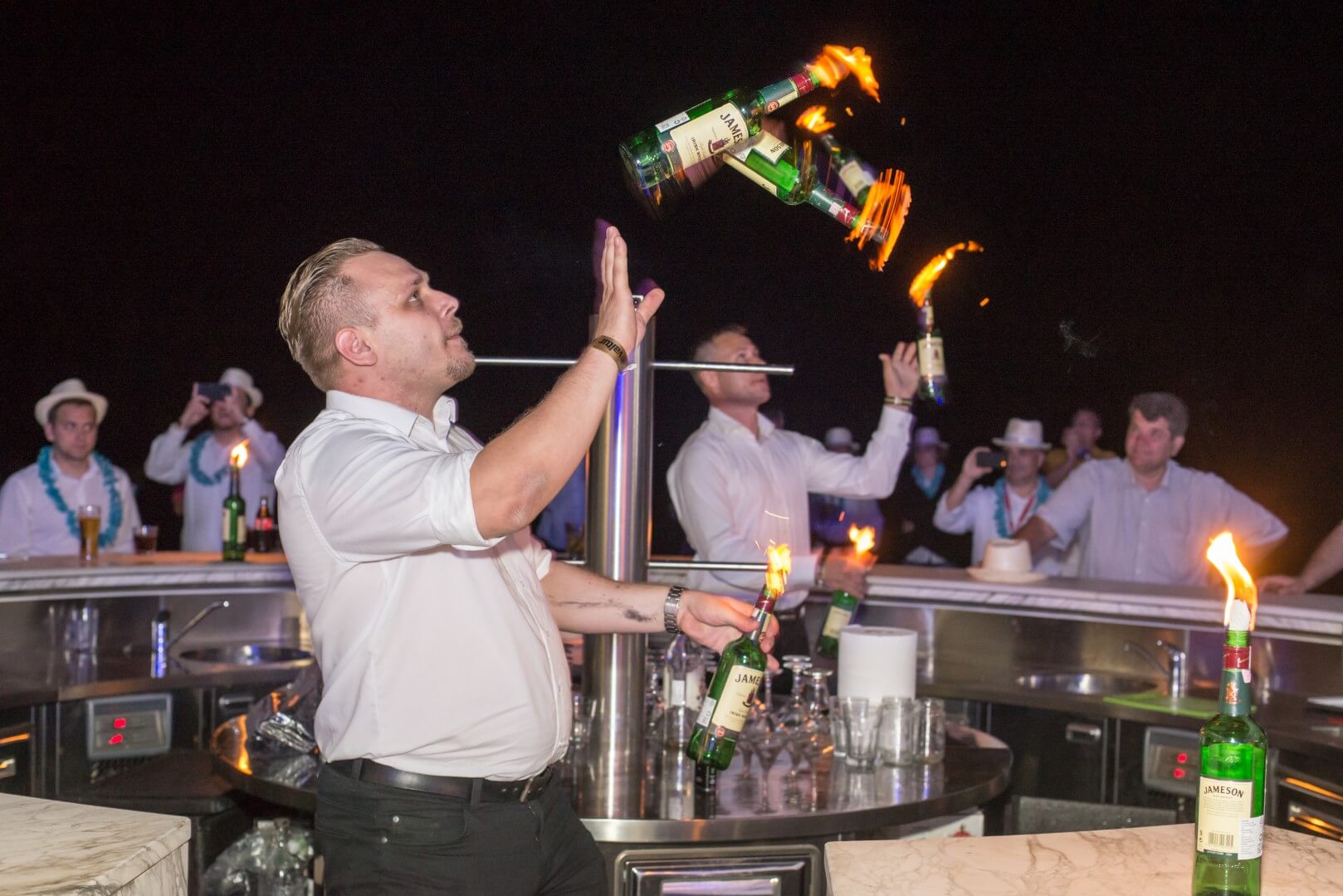 Cuba party event cocktail fire show