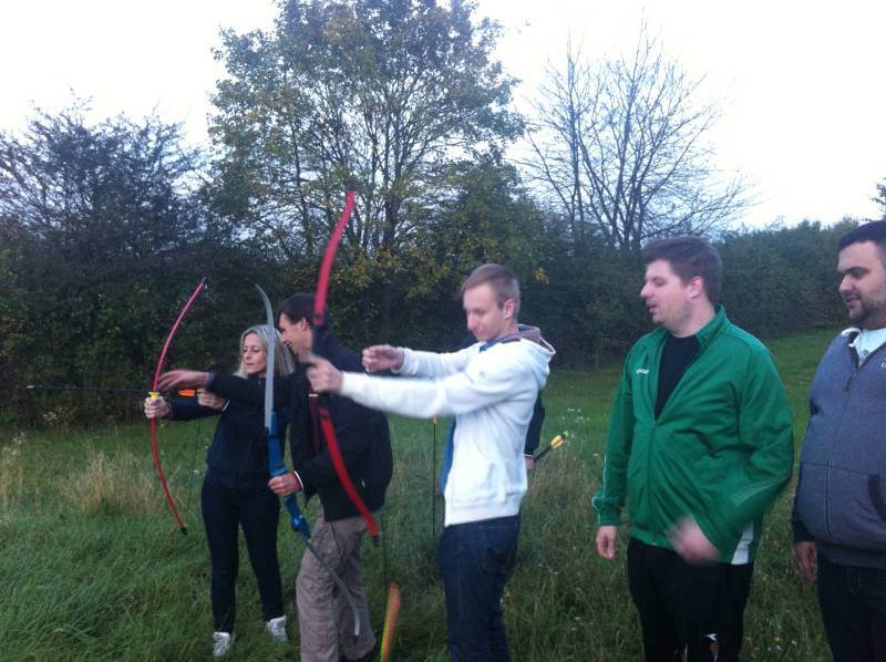 Mobendo team building streličarstvo