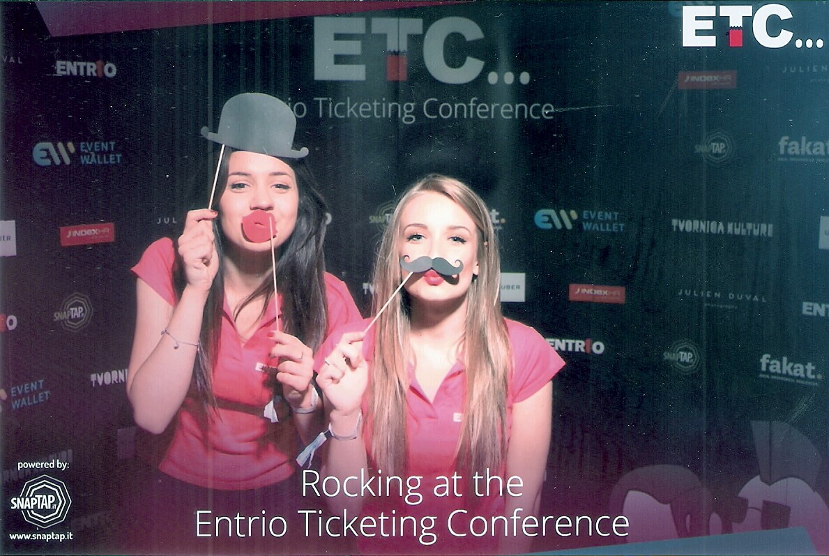 Entrio Ticketing Conference photo corner